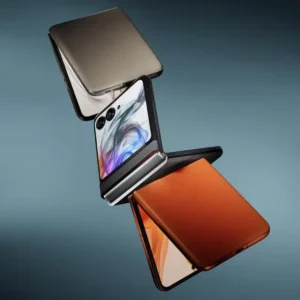 3.6″ Large Outer Screen 5G AI Folding Smartphone IPX8 Water Resistant Certified 600000 Folding Mobile Phone