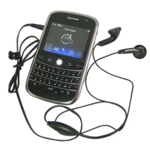 F056 Mobile Phone 2.4 Inch Dual SIM 2G Mini Older Phone FM Radio Function With Wired Earphone