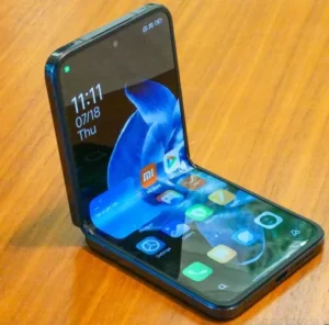 New Original Global Mix Flip 5G Smartphone Unlocked Dual SIM LTE Cellular Smart Features Gaming for 6.8″ 120Hz Quick Charge