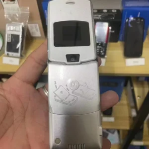 Original Classic Moto V3 Unlocked Multi-Language Flip Feature Phone