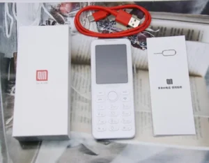 Original Smartphone for QIN F21S 2.4inch IPS Dual Sim Card Elderly Cell Phone