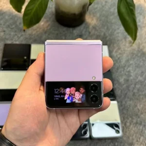Used Z Flip 4 Foldable Global 5G Smartphone 108MP HD LED Display CDMA Snapdragon8 Gen2 90Hz 65W Quick Charge 8GB RAM