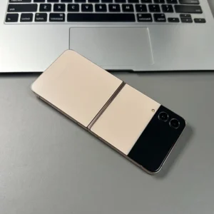 Z Flip 4 Used Original Unlocked 5G Phone 6.7 3700mAh 12MP 8GB RAM 128GB 256GB 512GB Global Version Quick Delivery